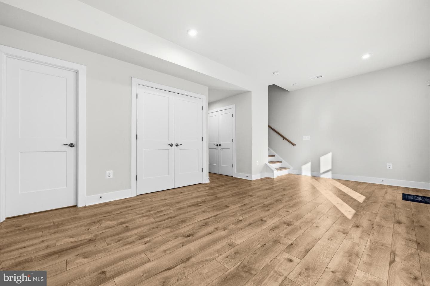 2433 Liberty Loop photo 33