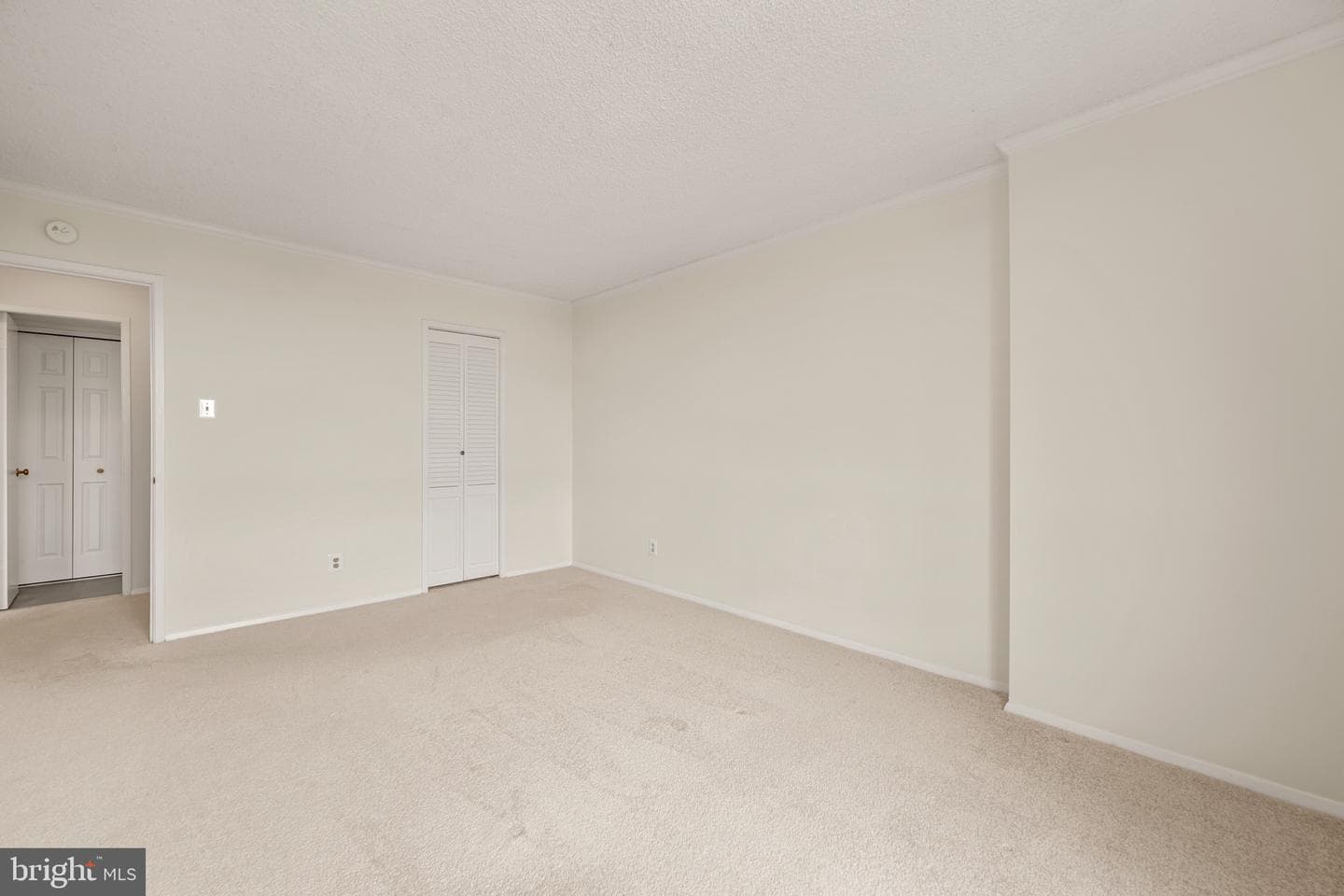1800 Old Meadow Road #909 photo 20