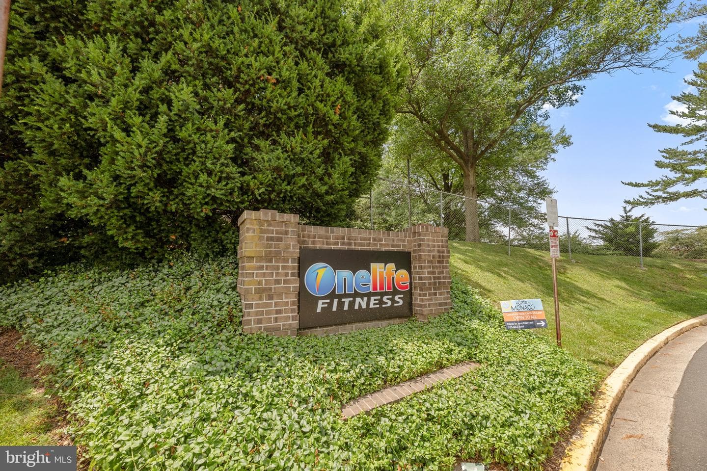 1800 Old Meadow Road #909 photo 41