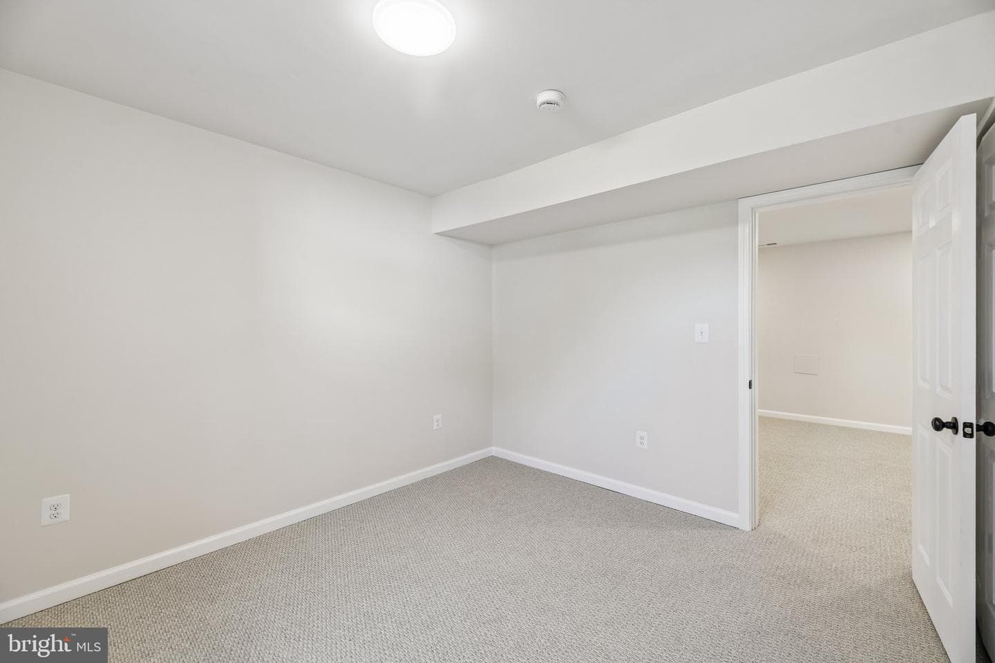 2820 Franklin Street photo 24