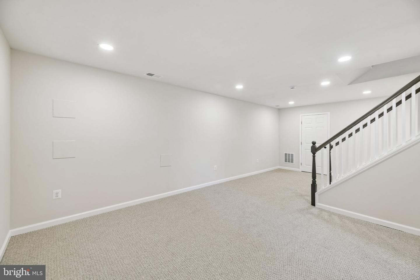 2820 Franklin Street photo 65