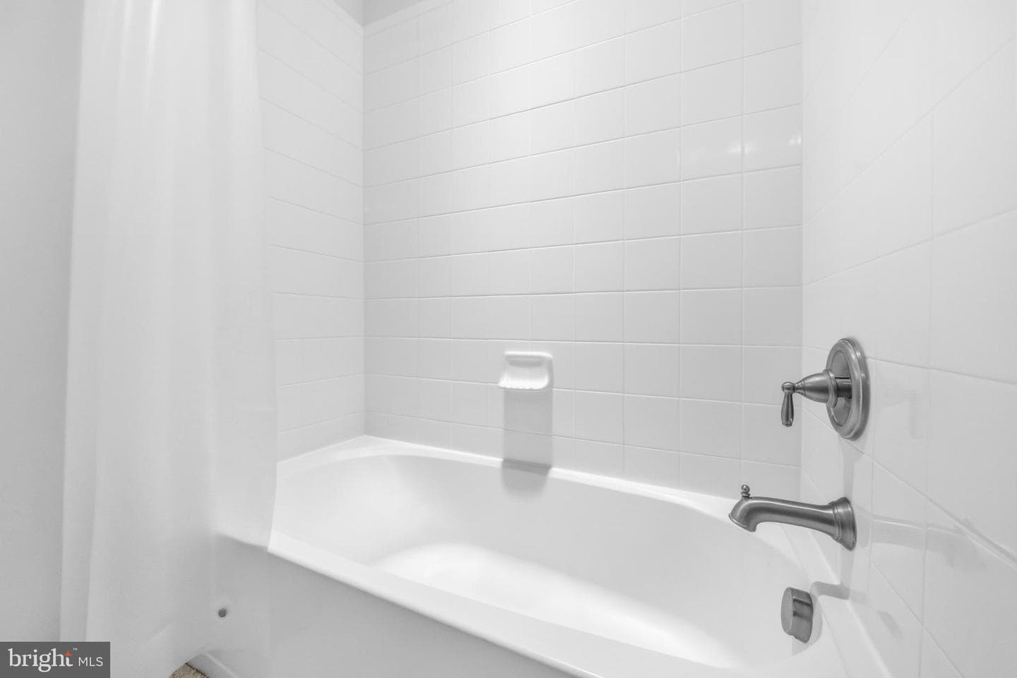 9502 Ferry Hall Court photo 29