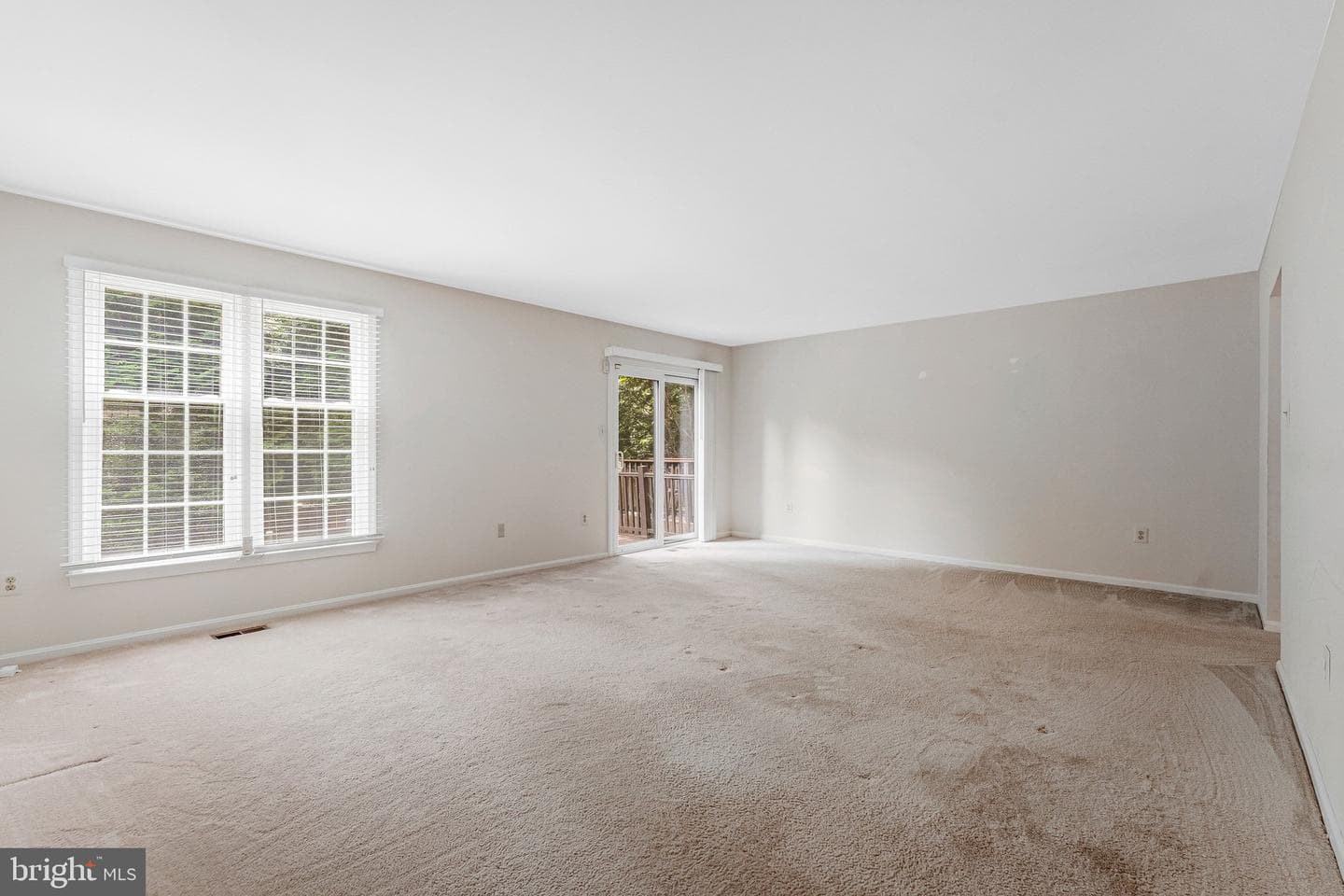 2827 Kelly Square photo 14
