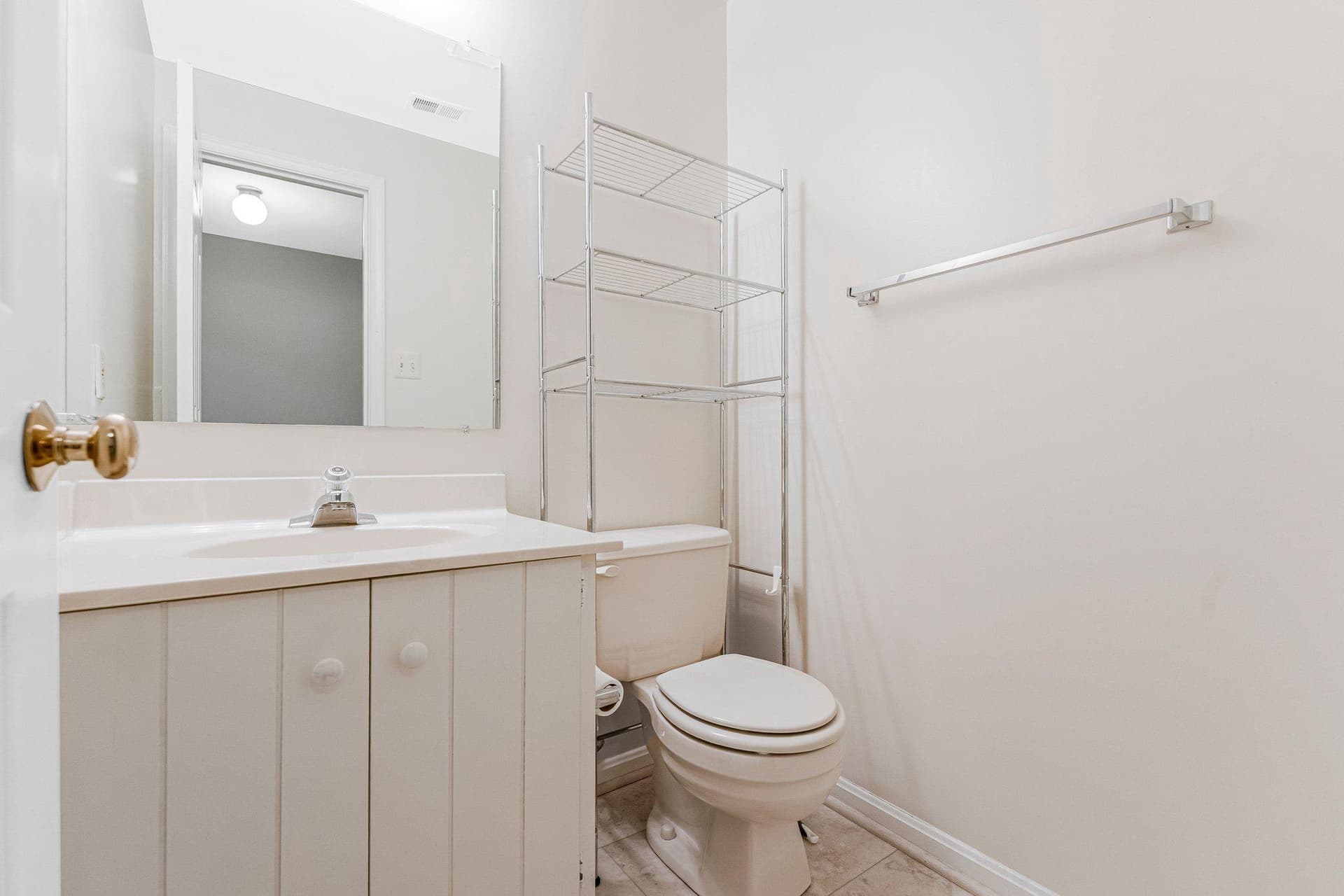 2827 Kelly Square photo 34