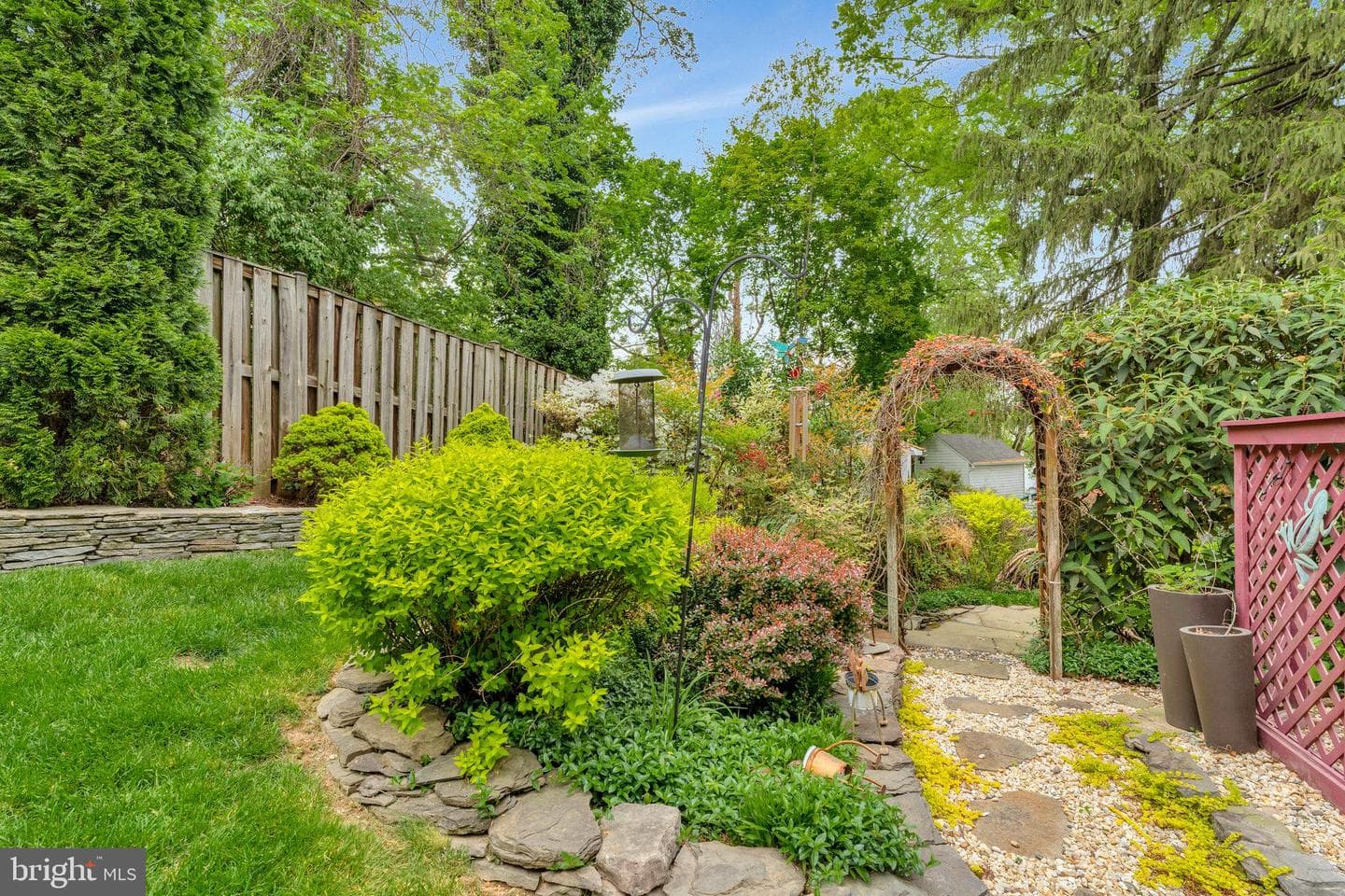 2812 Rosemary Lane photo 23