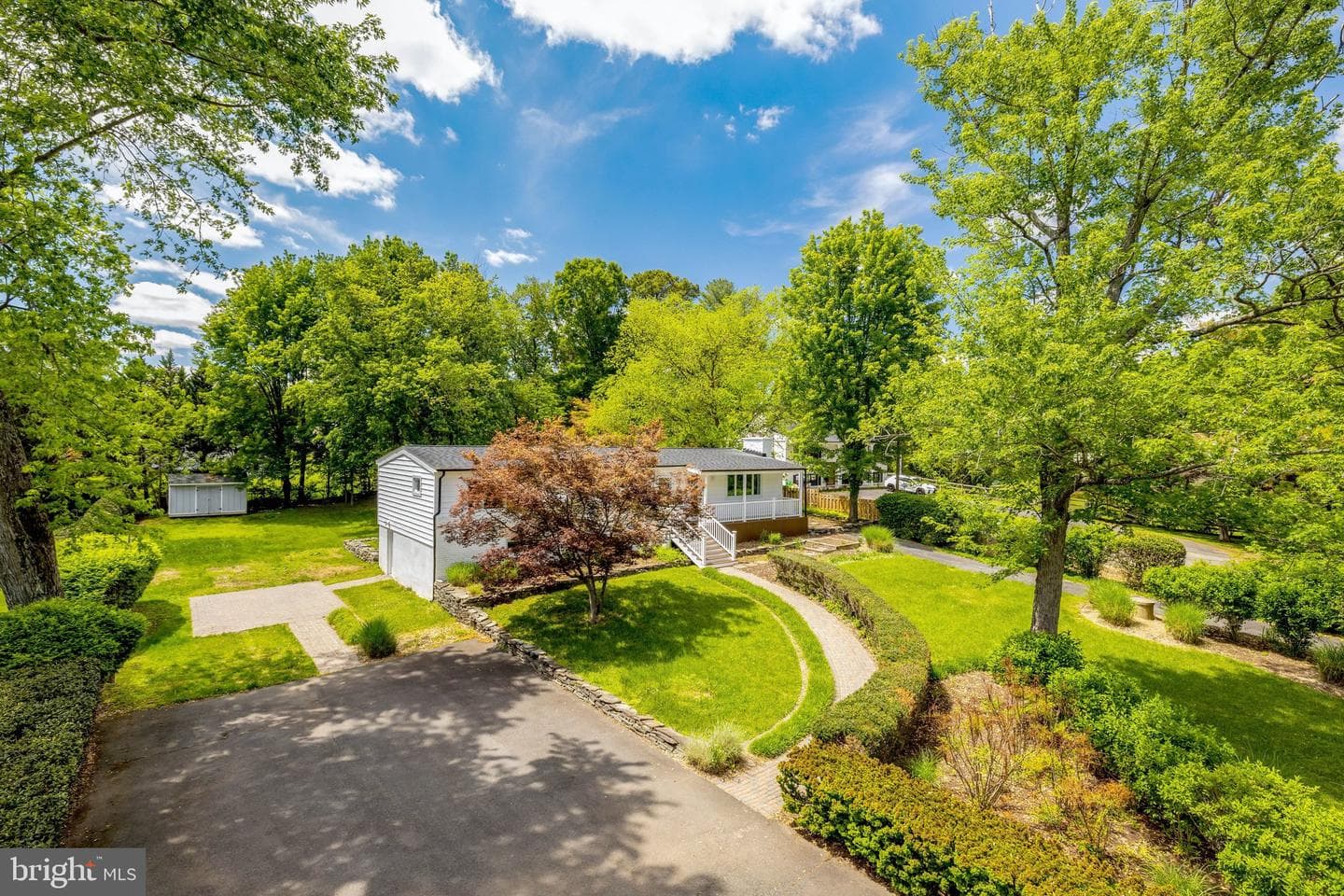 822 Walker Road, Great Falls