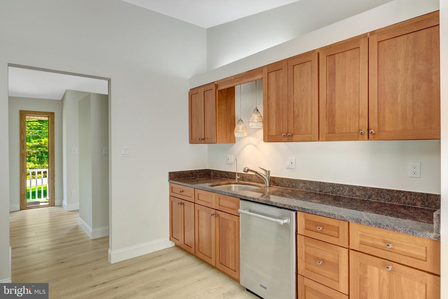 822 Walker Road photo 6