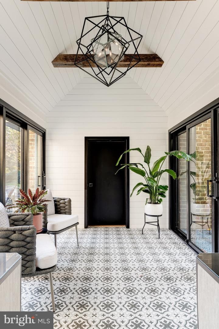 714 Belgrove Road photo 14