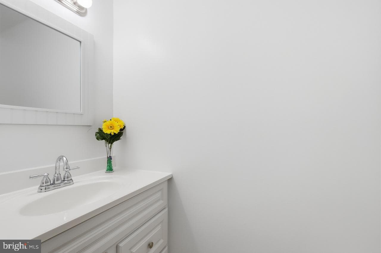 7100 Counter Place photo 20