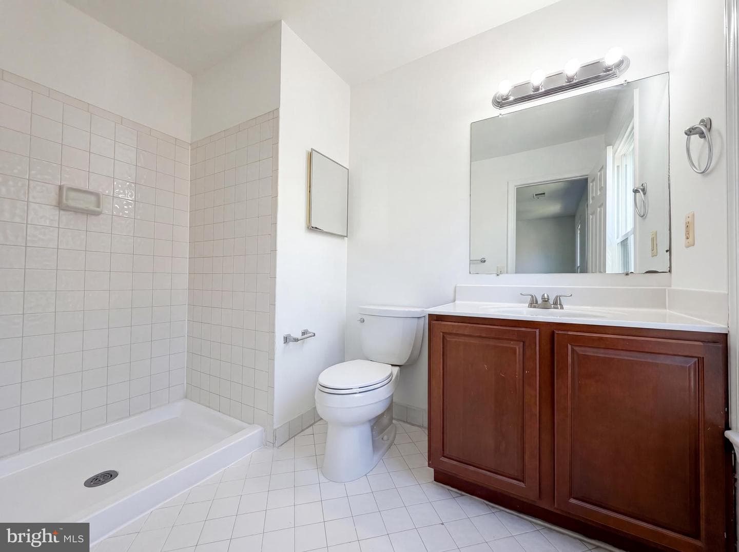7579 Chrisland Cove photo 28