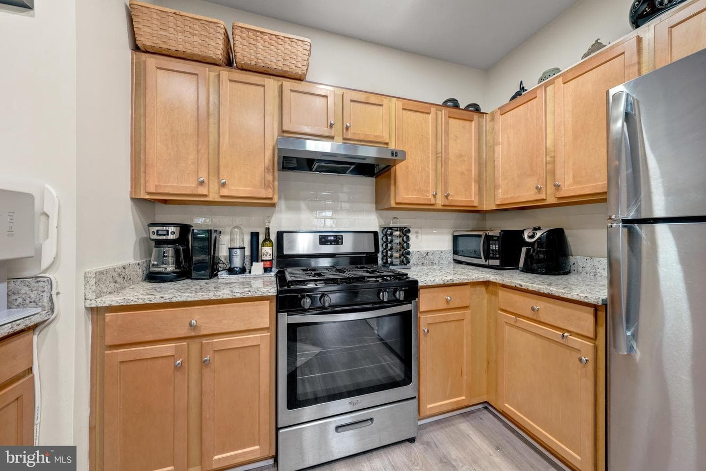 5106 Travis Edward Way #l photo 11