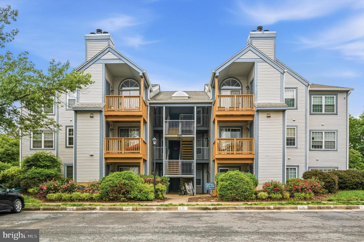 6923 Victoria Drive #b, Alexandria