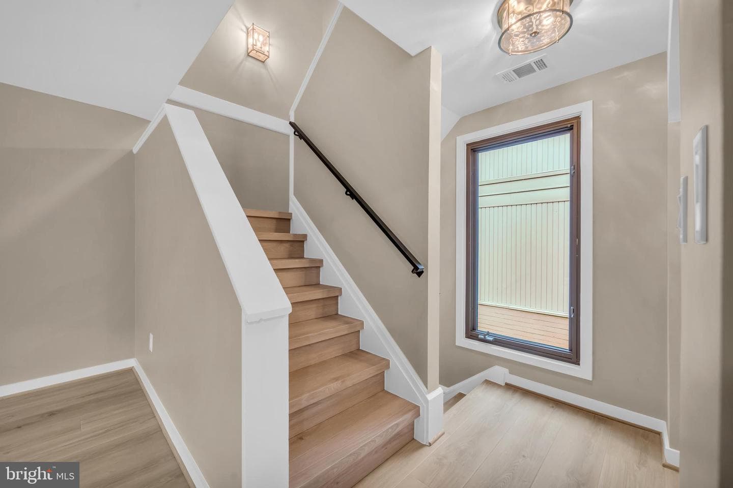 1806 N Shore Ct photo 20