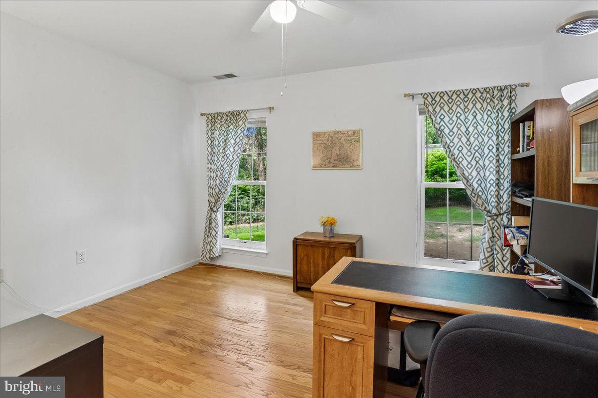 7011 Falls Reach Drive #101 photo 22