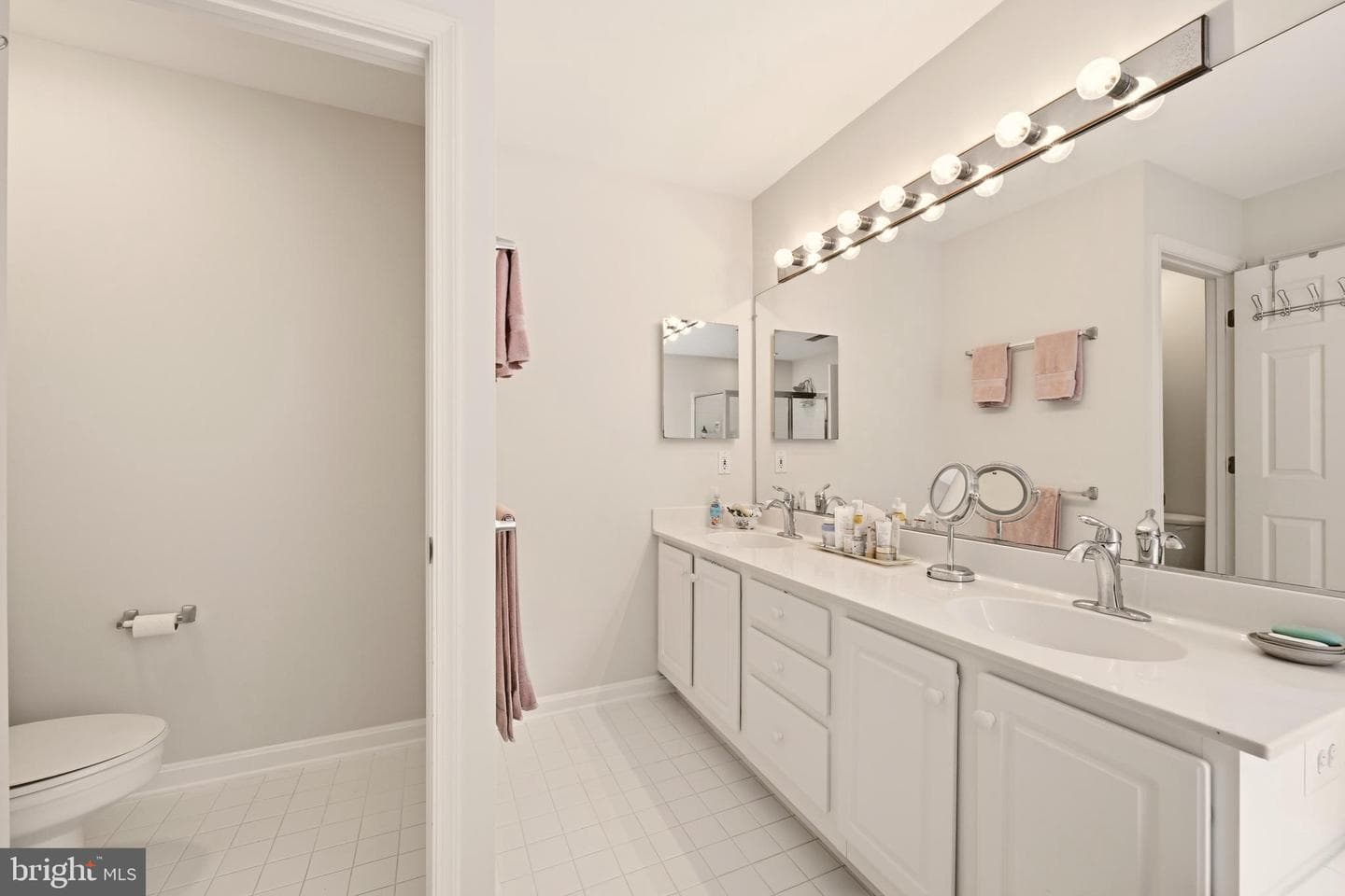 4093 Oak Village Landing photo 23