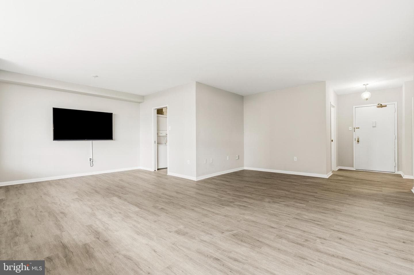 3701 S George Mason Drive #916n photo 13
