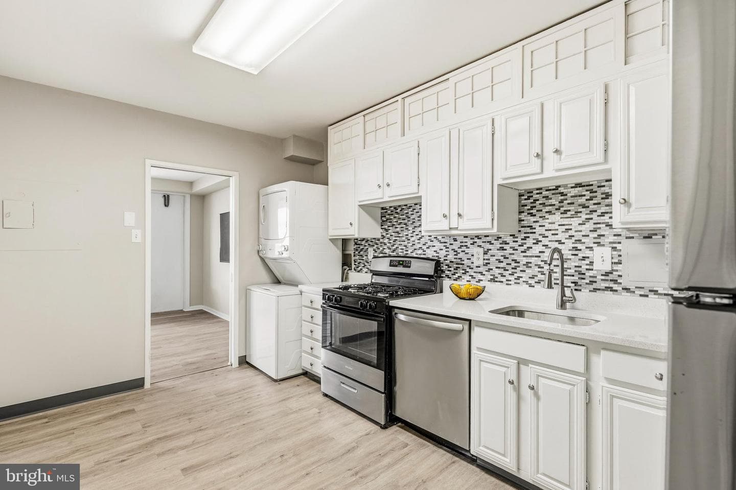 3701 S George Mason Drive #916n photo 8
