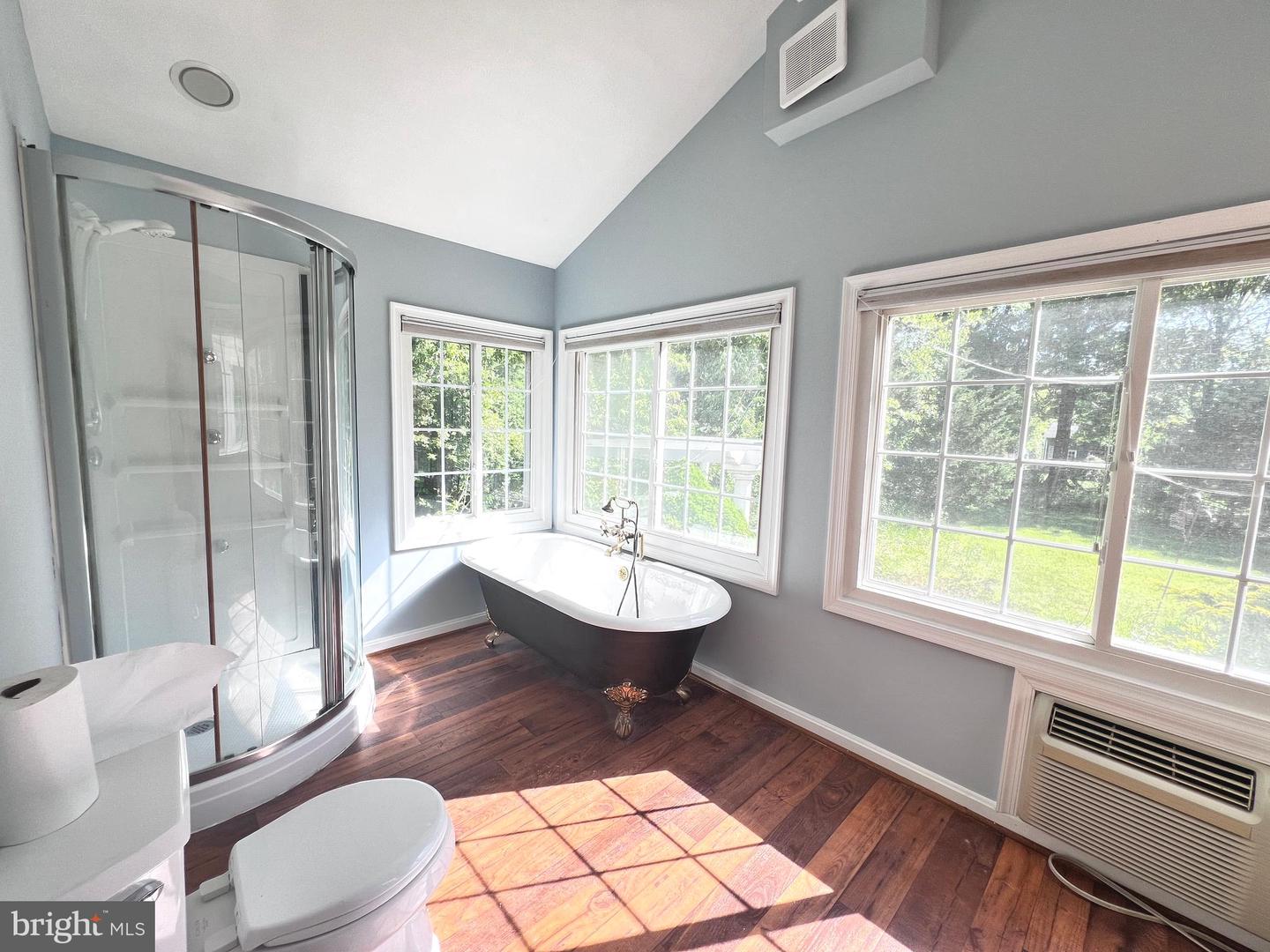 826 Van Buren Street photo 25