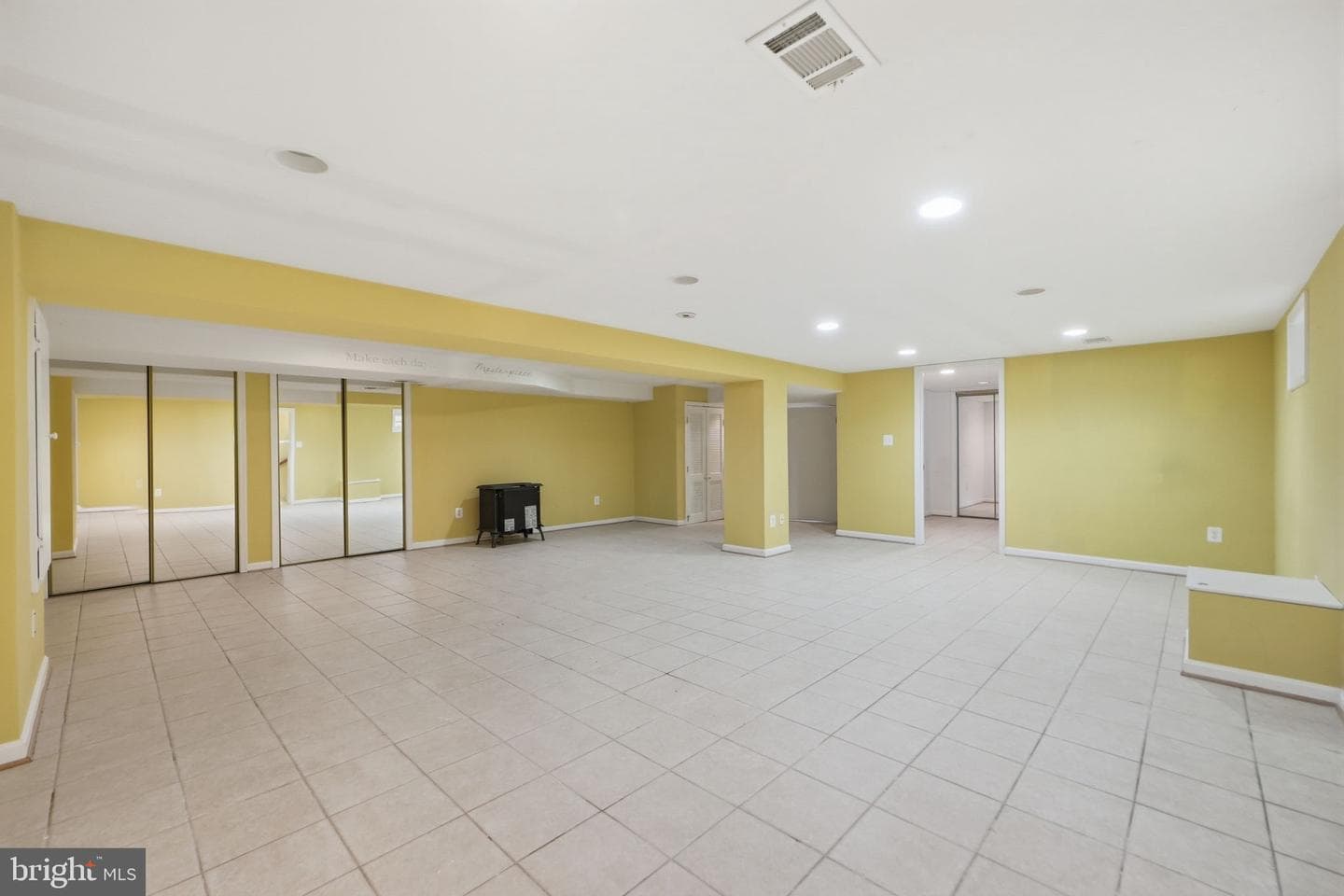 826 Van Buren Street photo 31