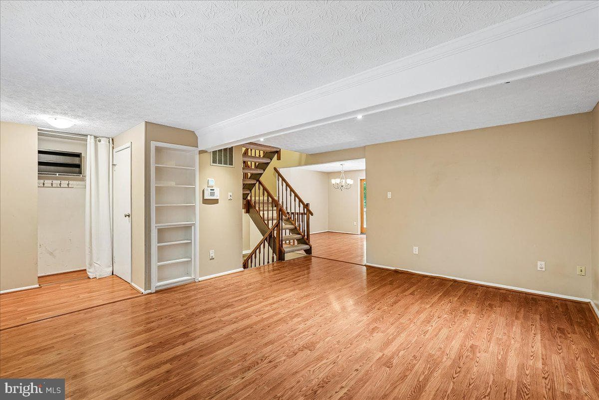 2331 Middle Creek Lane photo 12