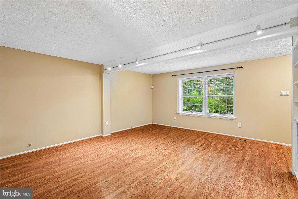 2331 Middle Creek Lane photo 14
