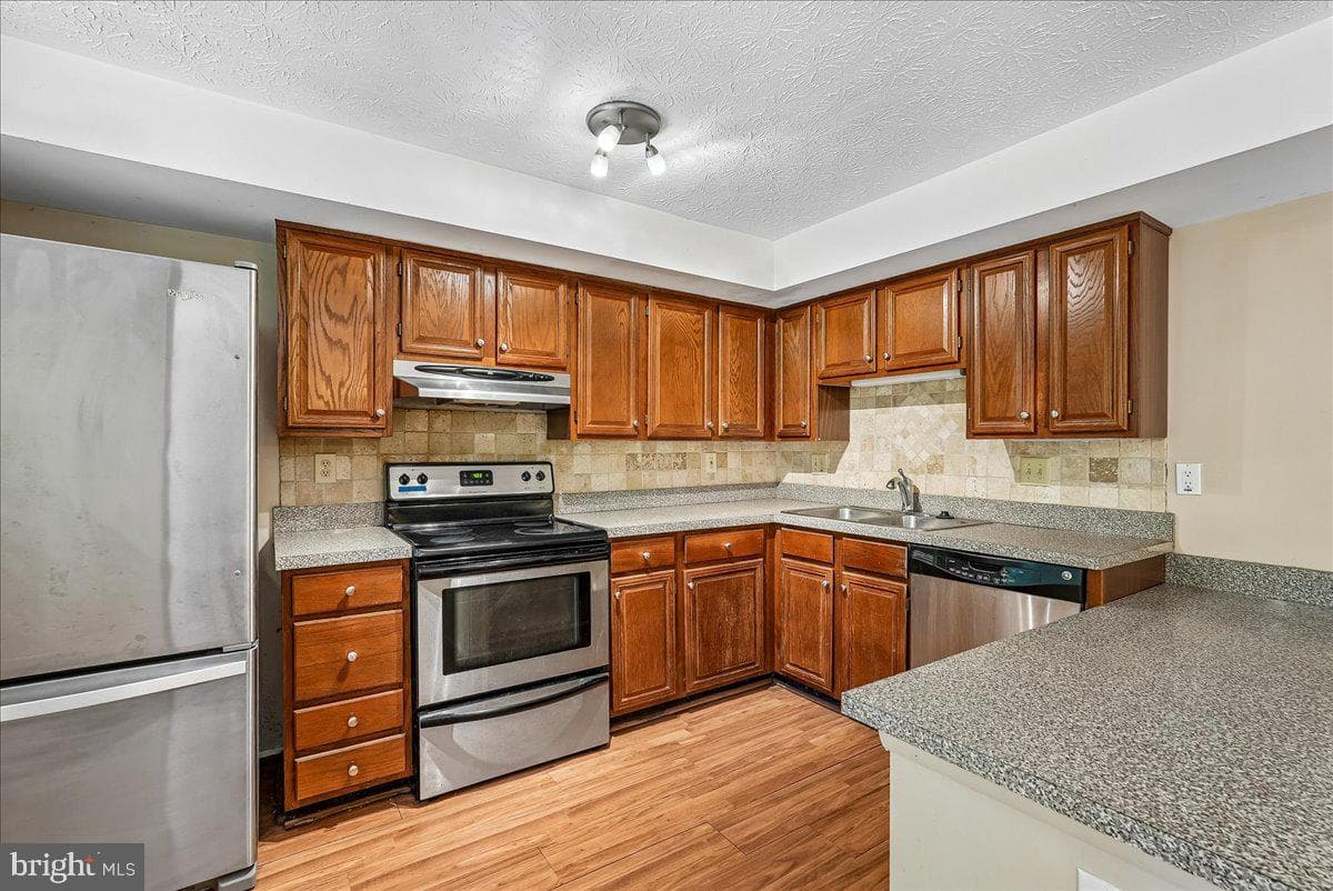 2331 Middle Creek Lane photo 21