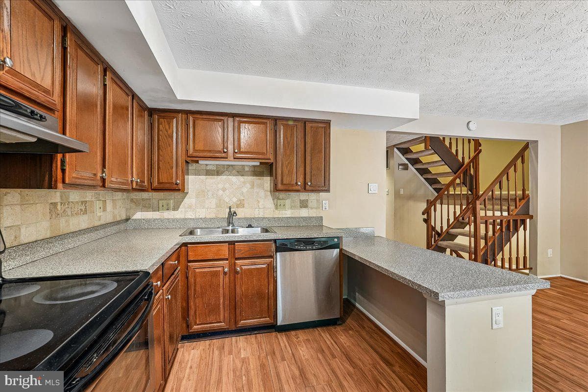 2331 Middle Creek Lane photo 22