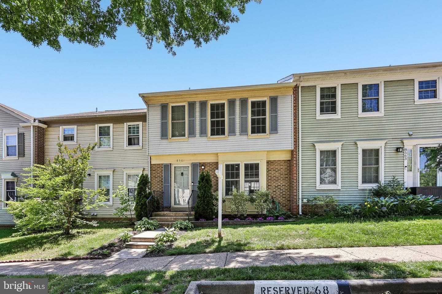 8561 Dellway Lane, Vienna
