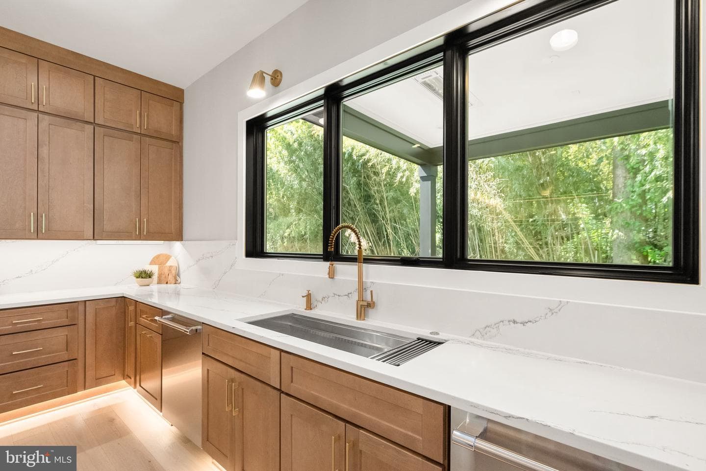 6329 Halsey Road photo 24