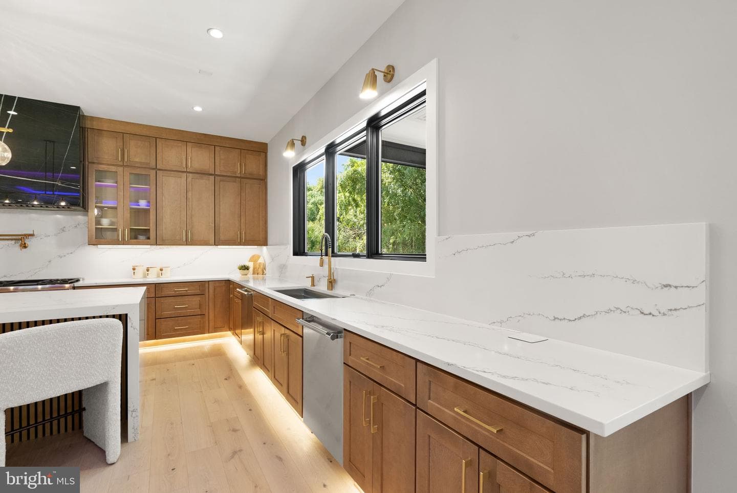 6329 Halsey Road photo 25