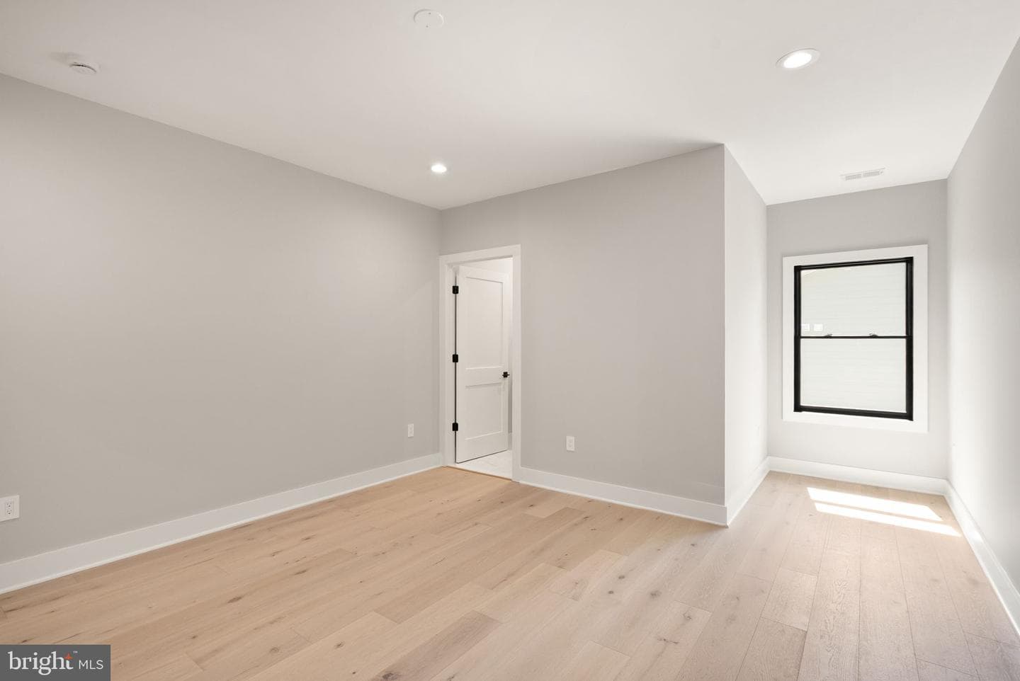 6329 Halsey Road photo 60