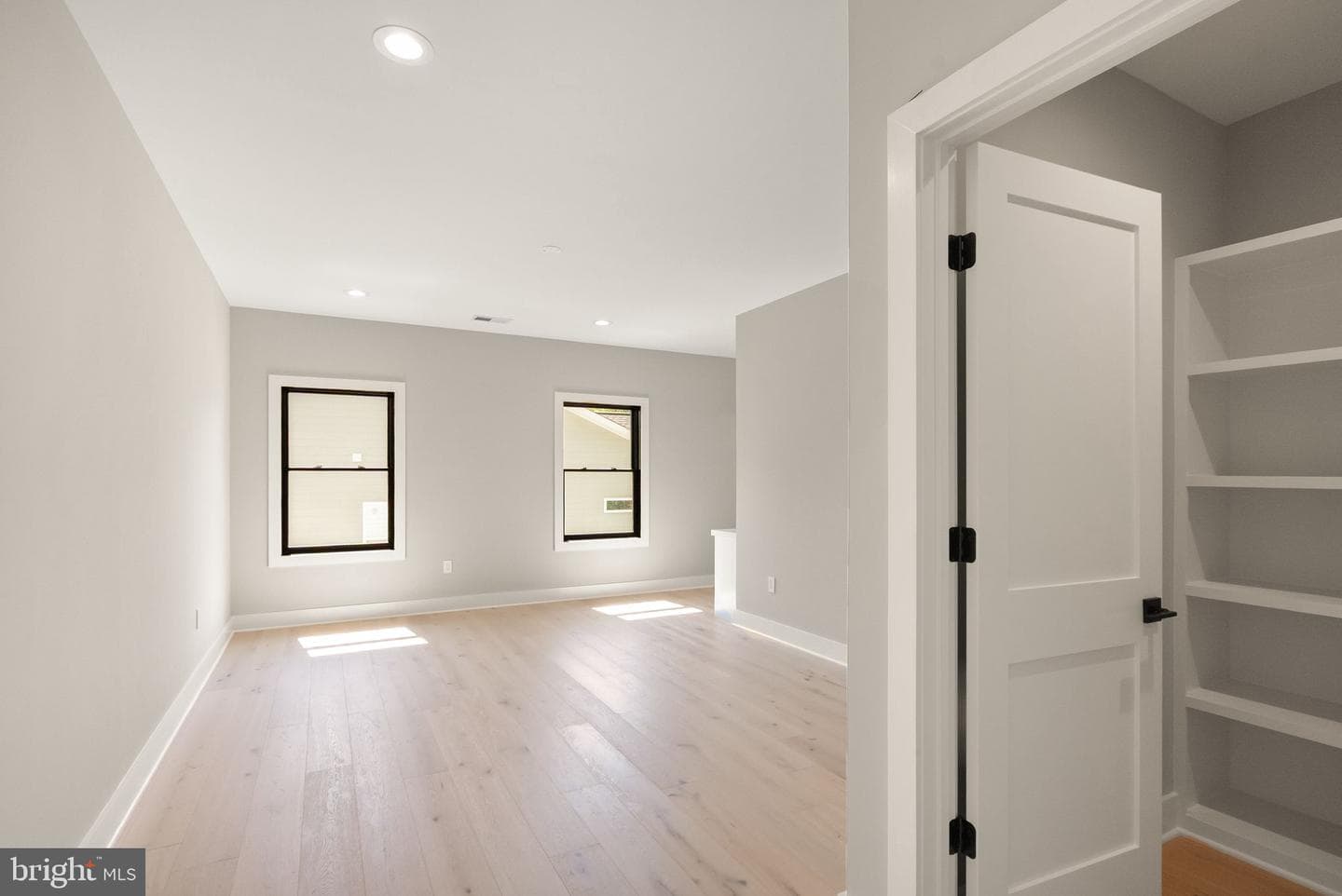 6329 Halsey Road photo 63
