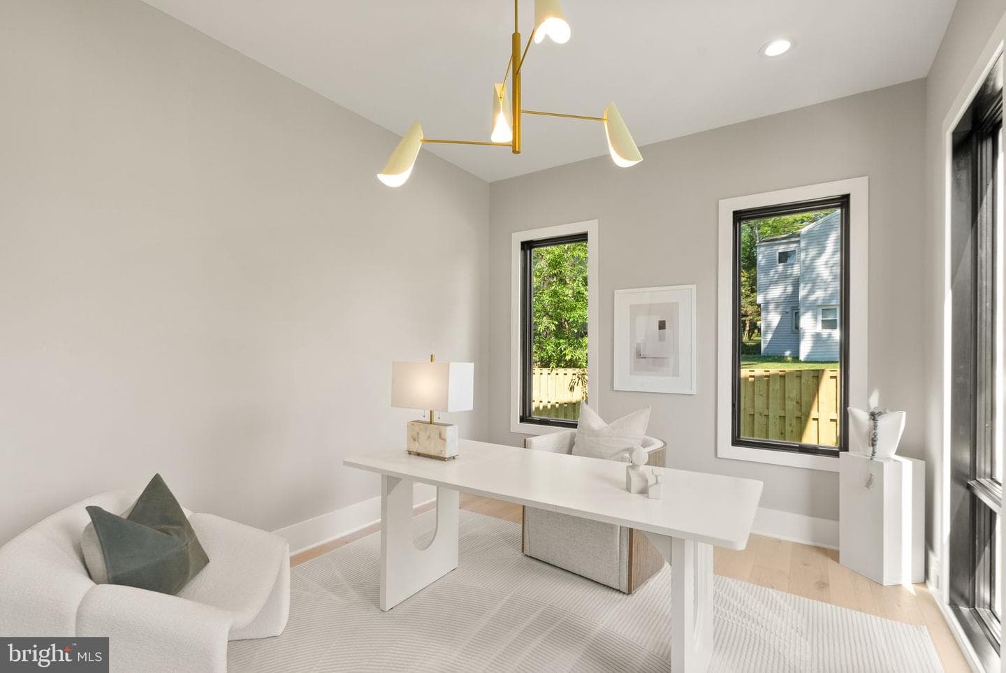 6329 Halsey Road photo 9