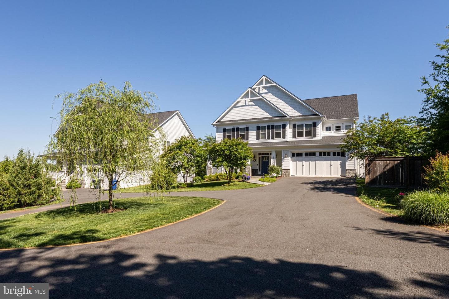 2998 Beechwood Lane photo 3
