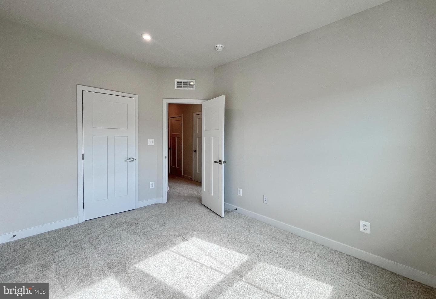 4456 Sulford Terrace photo 21