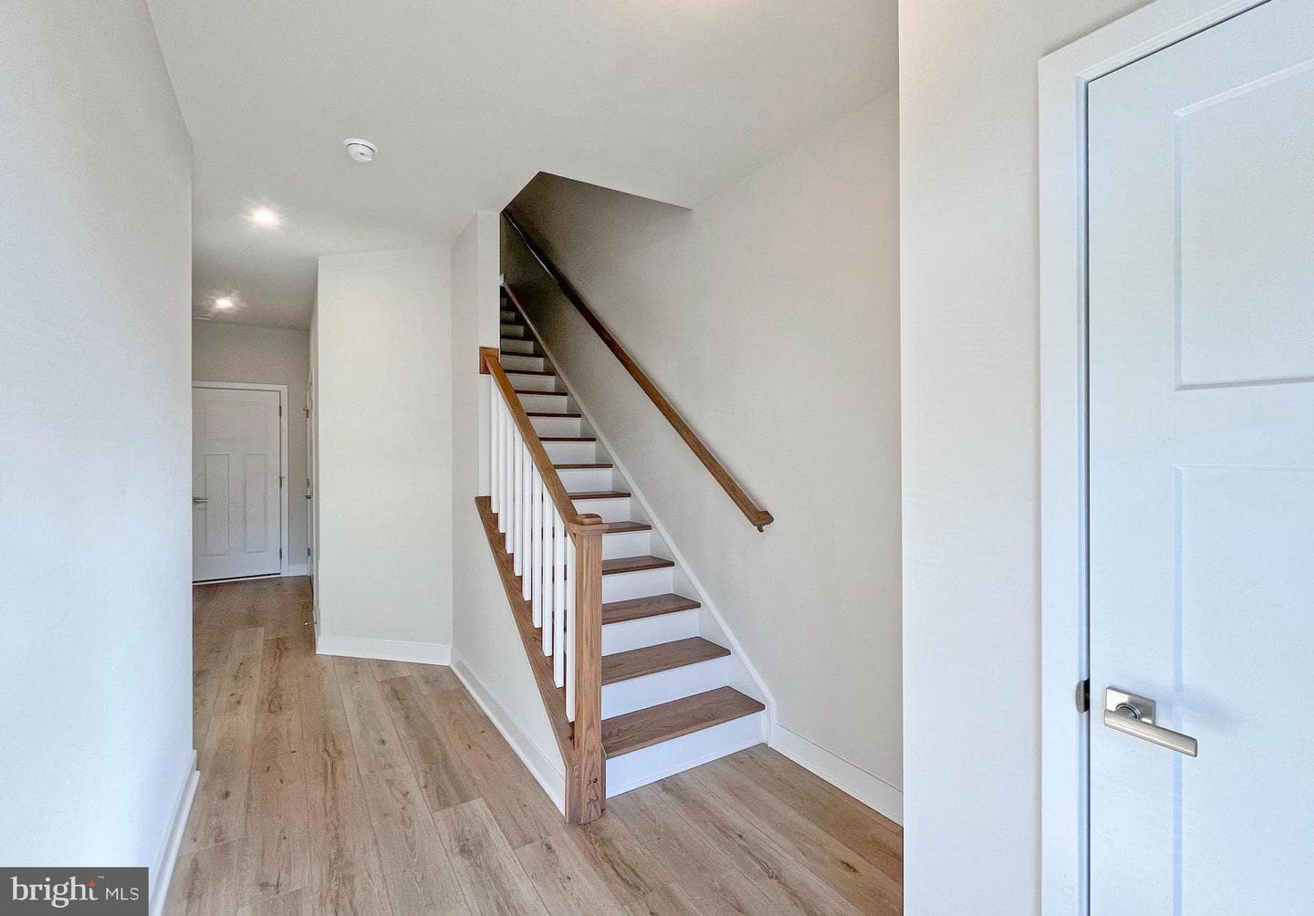 4456 Sulford Terrace photo 3