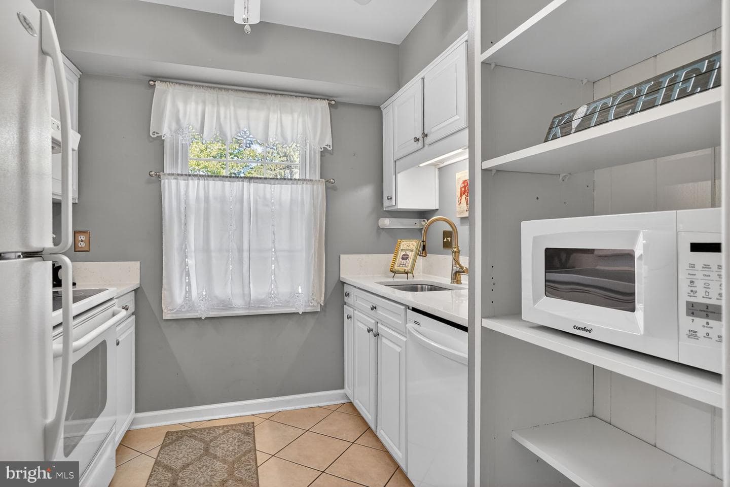 5845 Rexford Drive #721 photo 6