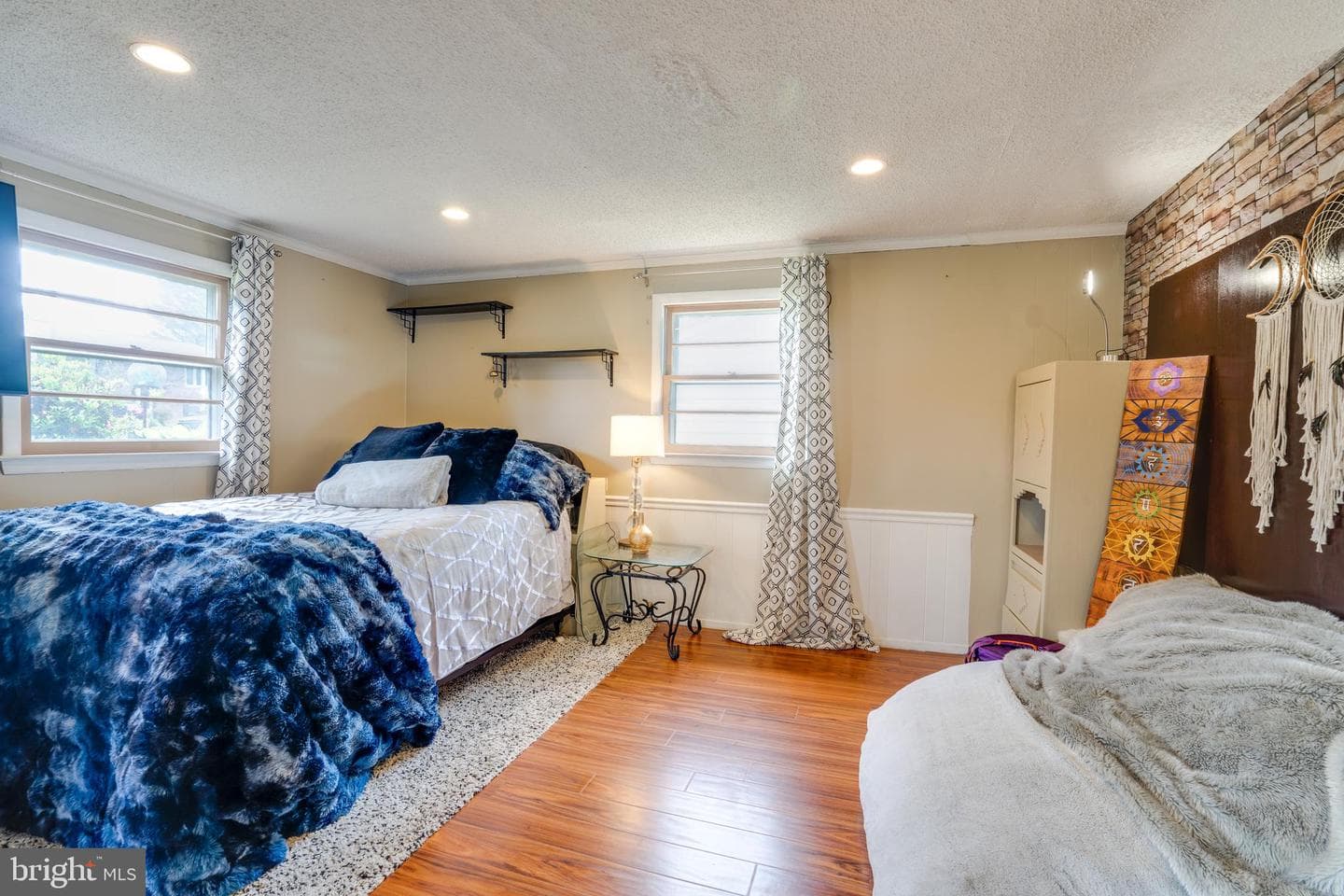 8513 Fairburn Drive photo 36