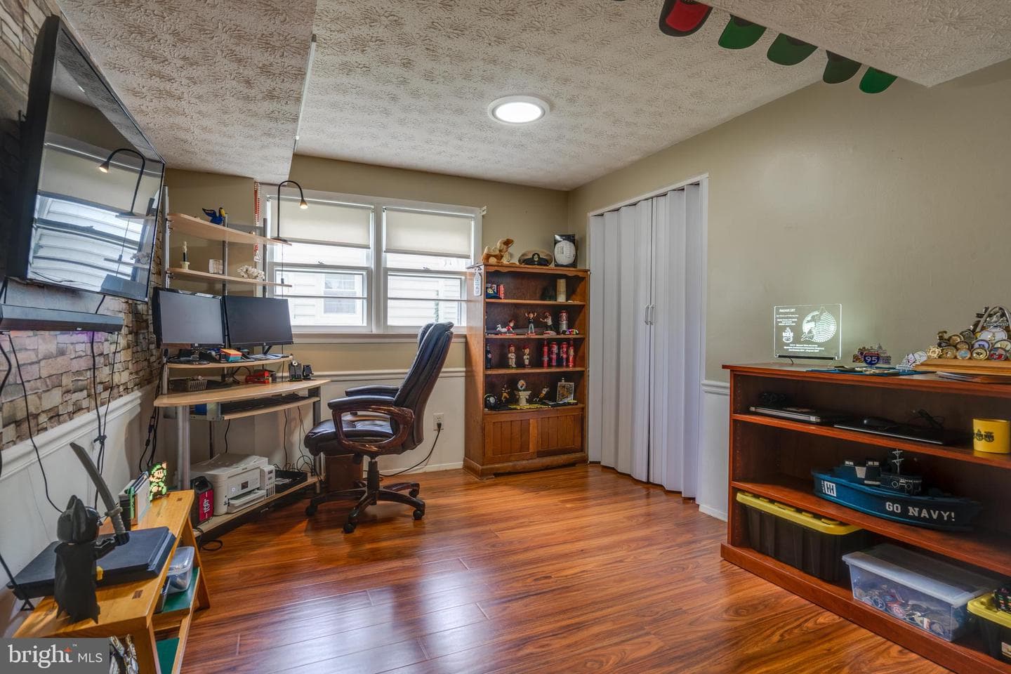 8513 Fairburn Drive photo 39