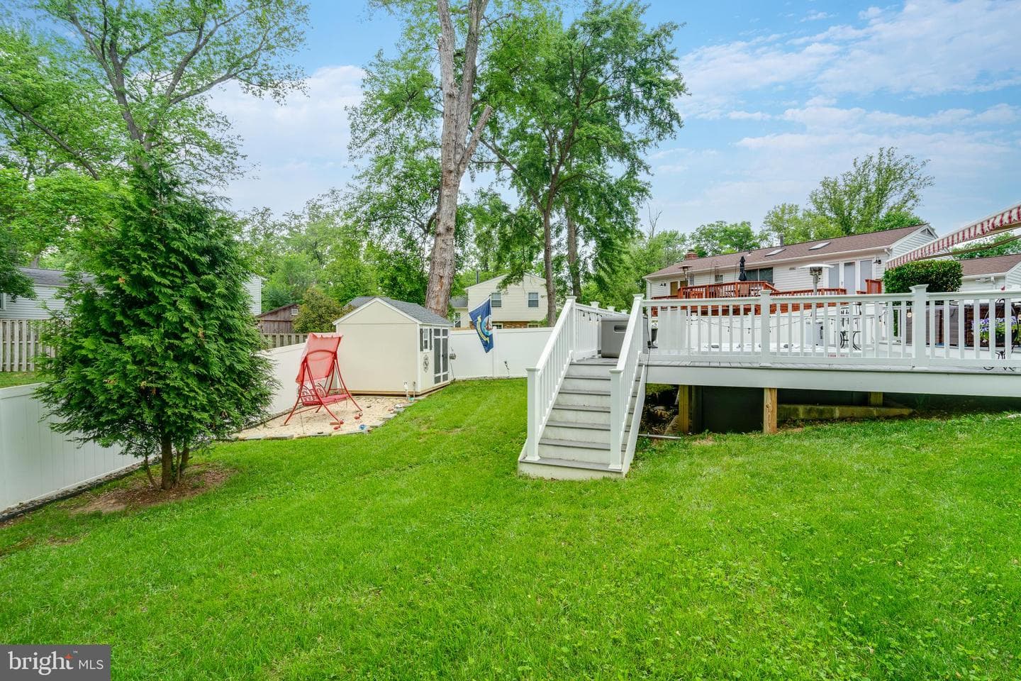 8513 Fairburn Drive photo 4