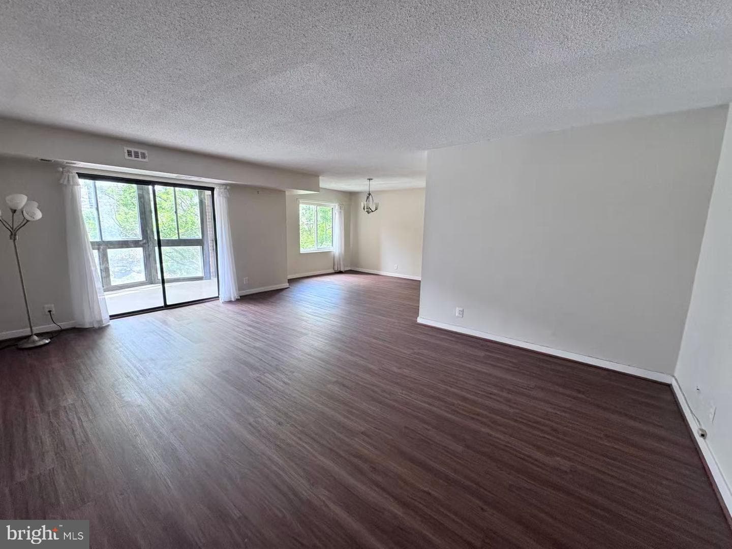 8380 Greensboro Drive #323, Mclean