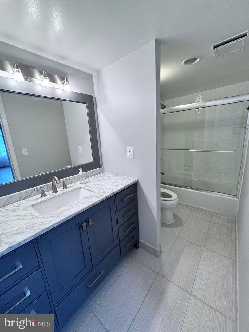 8380 Greensboro Drive #323 photo 7