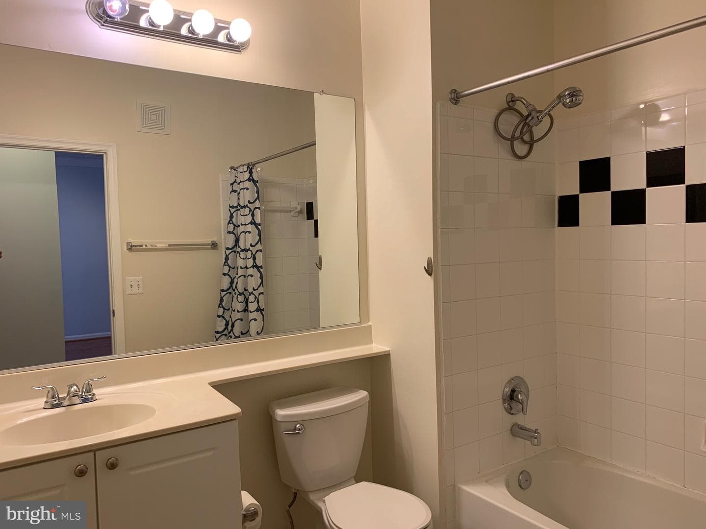 2791 Centerboro Drive #385 photo 17