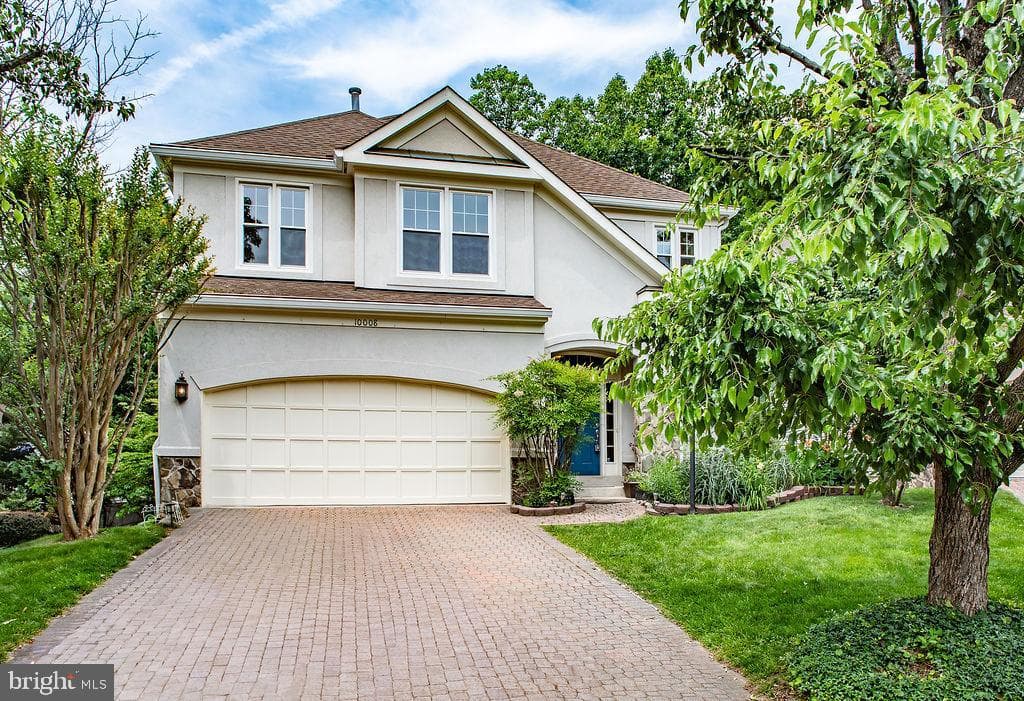 10008 Leamoore Lane
