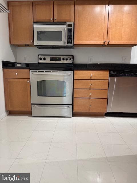 2230 George C Marshall Drive #712 photo 21