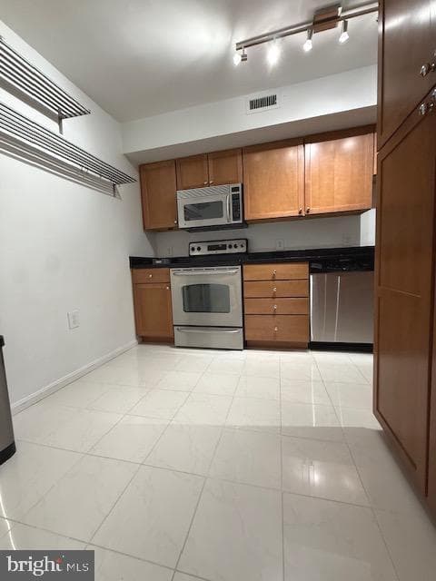 2230 George C Marshall Drive #712 photo 24