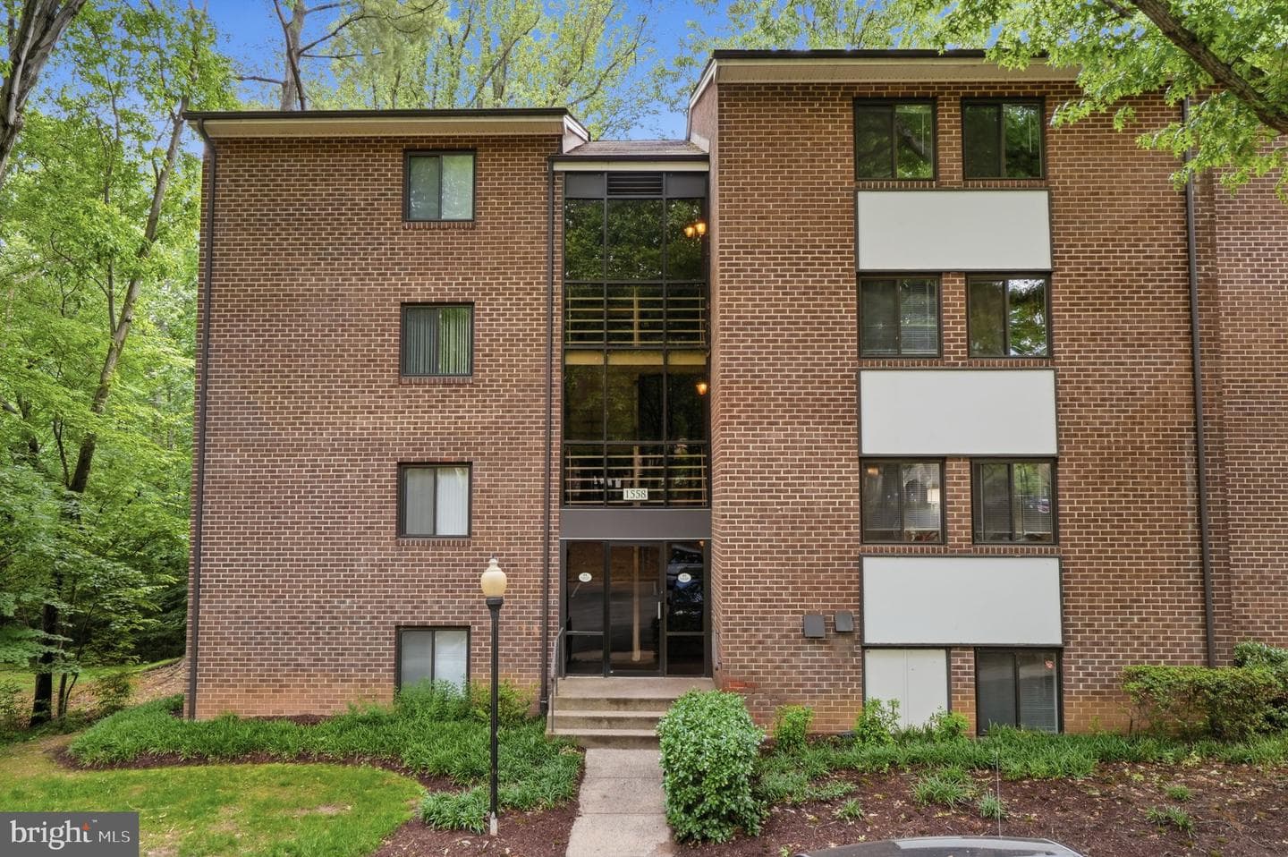 1558 Northgate Square #32b, Reston
