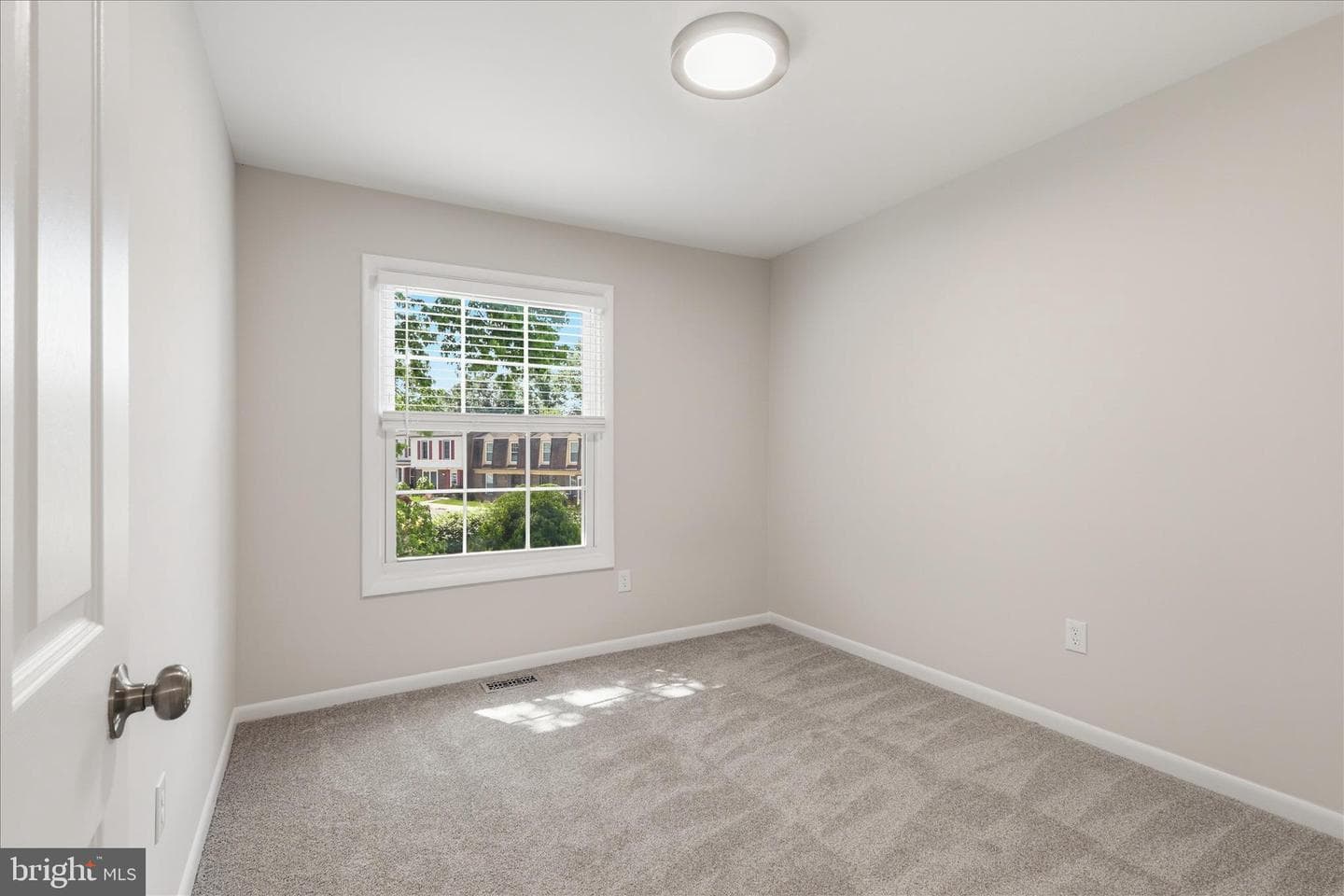 2239 Monaghan Drive photo 23