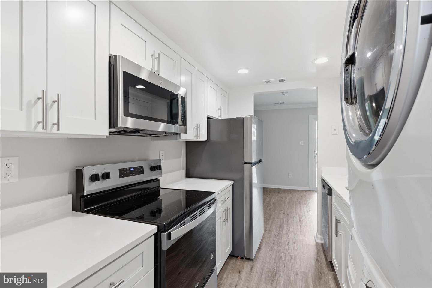 2239 Monaghan Drive photo 8