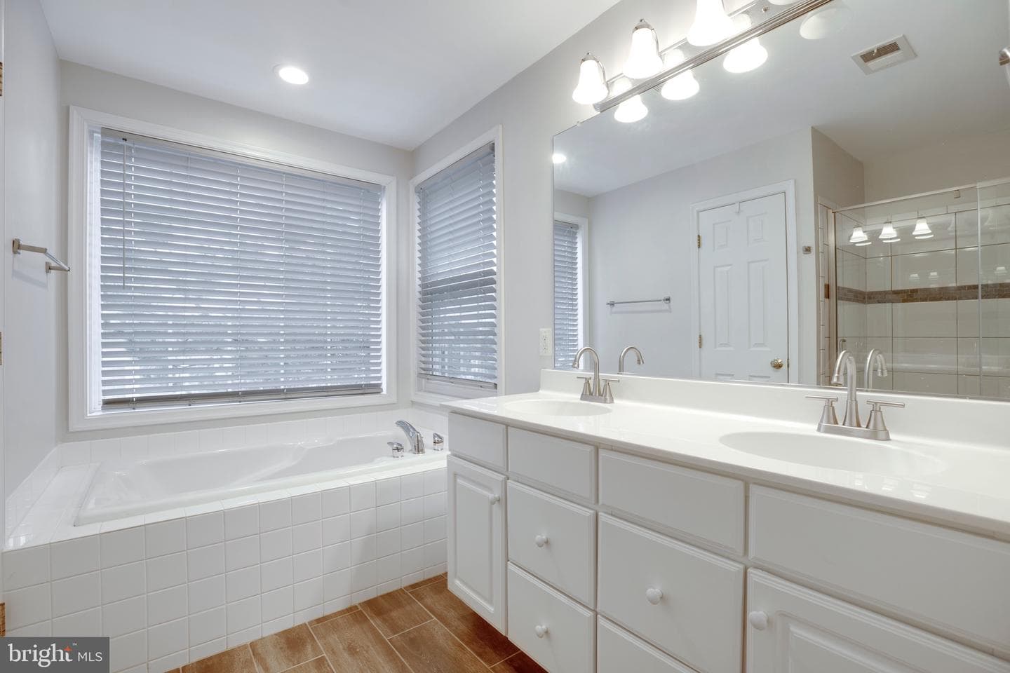 5357 Crimson Sky Court photo 37